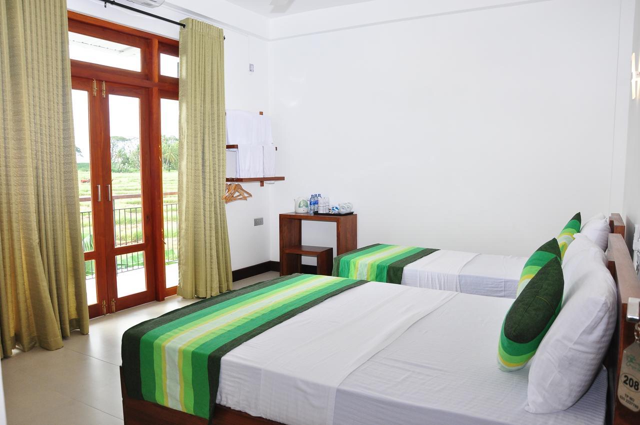 Green View Resort - أنرادابورام المظهر الخارجي الصورة