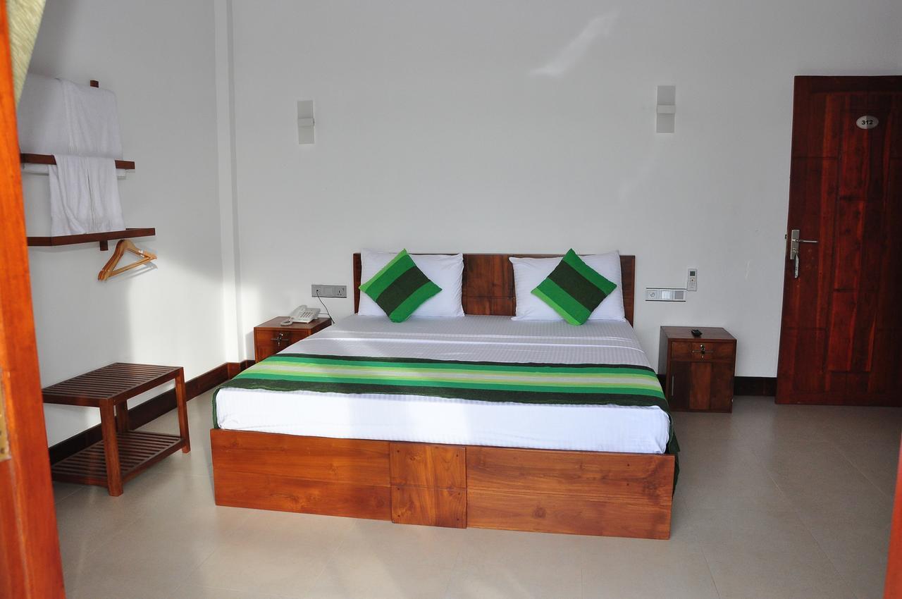 Green View Resort - أنرادابورام المظهر الخارجي الصورة